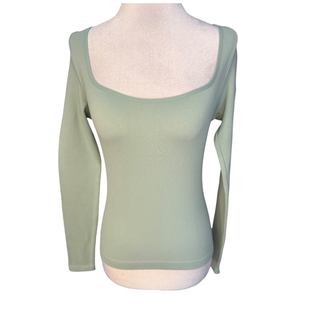 Elodie Sage Green Ribbed‎ Long Sleeve Scoop Neck Top XS/S NEW